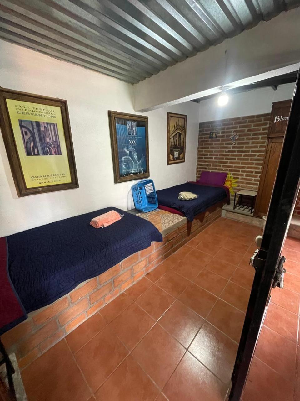 Hostal Casa De Dante Guanajuato Exterior photo