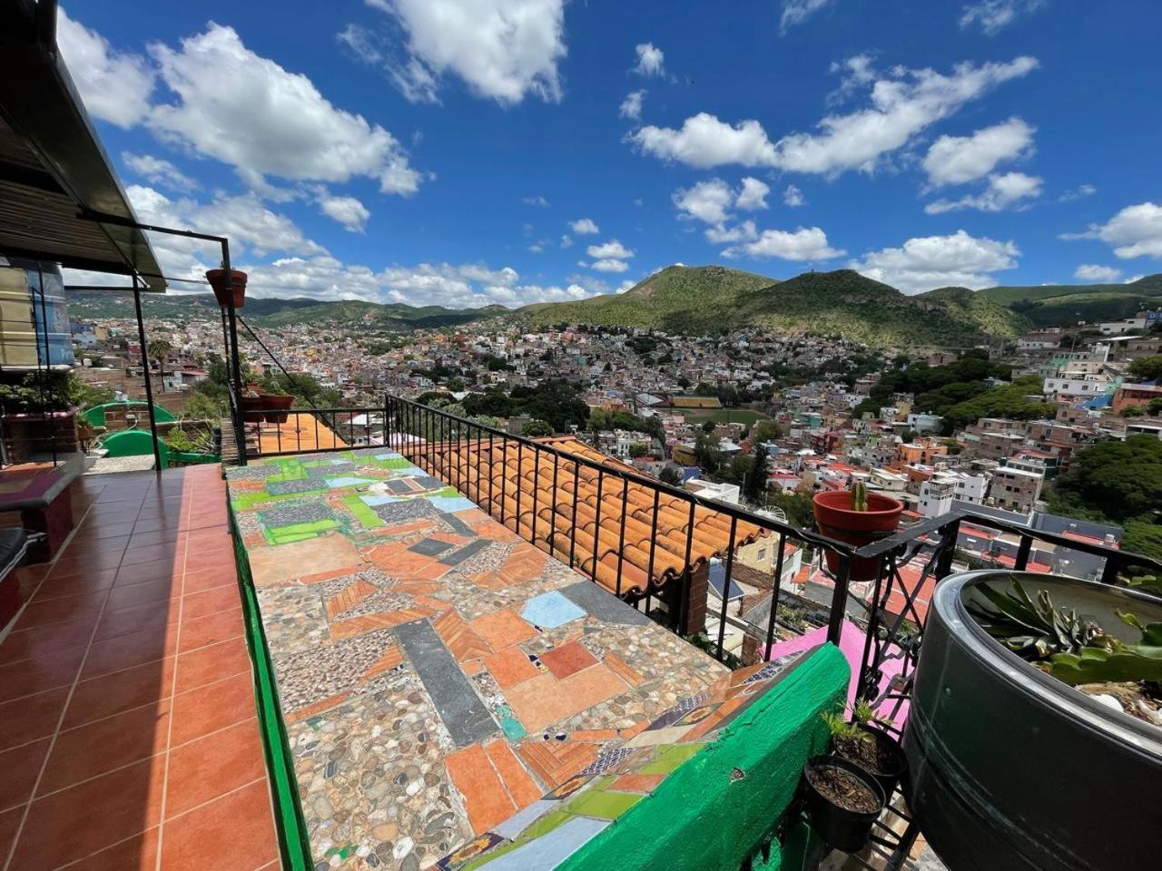 Hostal Casa De Dante Guanajuato Exterior photo