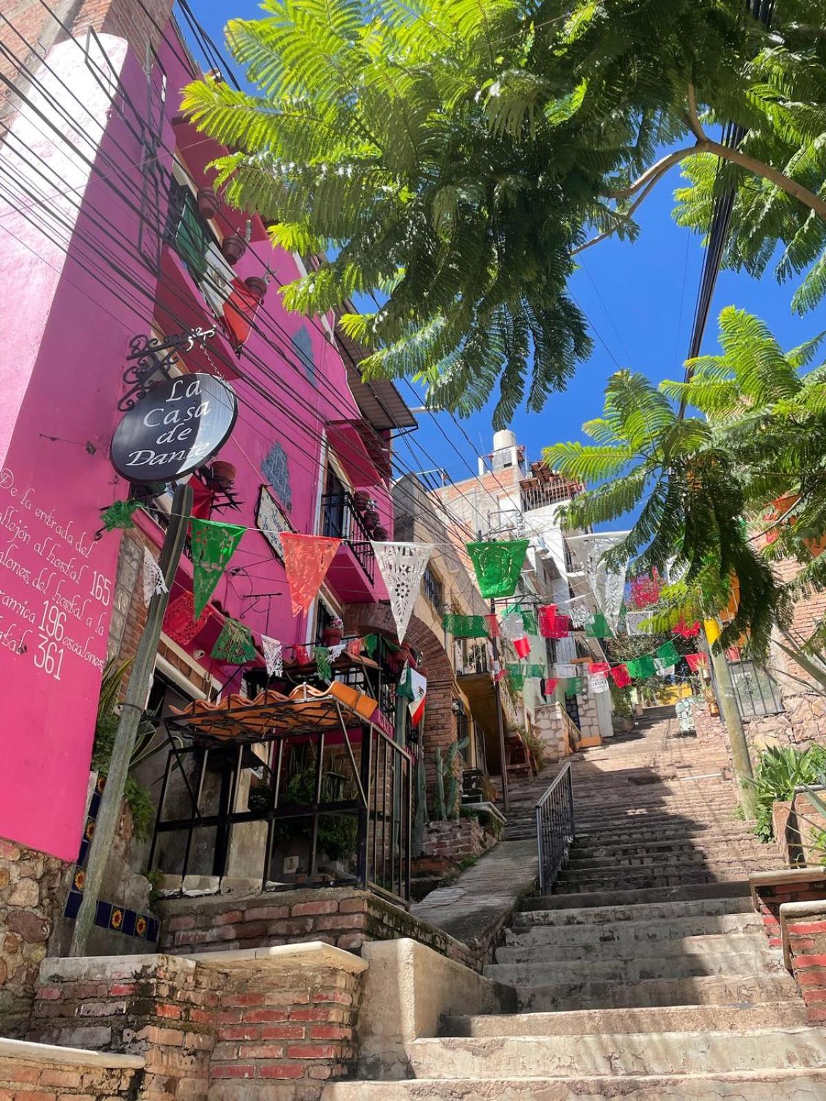 Hostal Casa De Dante Guanajuato Exterior photo