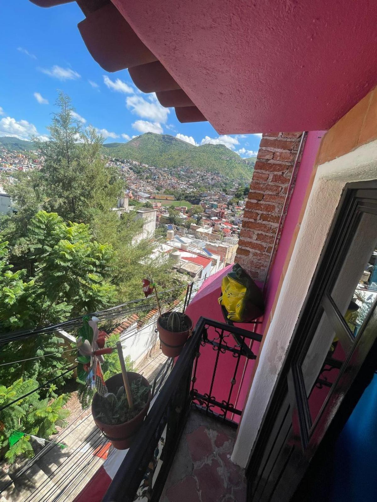 Hostal Casa De Dante Guanajuato Exterior photo