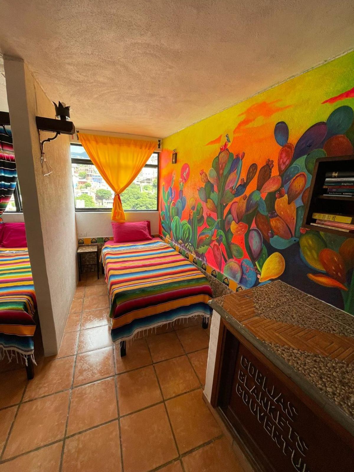 Hostal Casa De Dante Guanajuato Exterior photo